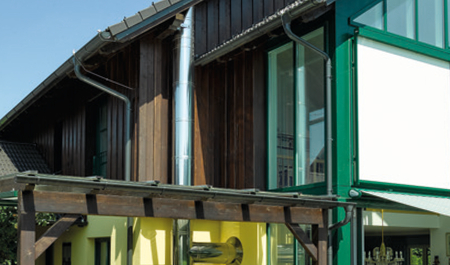 Schiedel KERASTAR - dodatečný komín rodinného domu