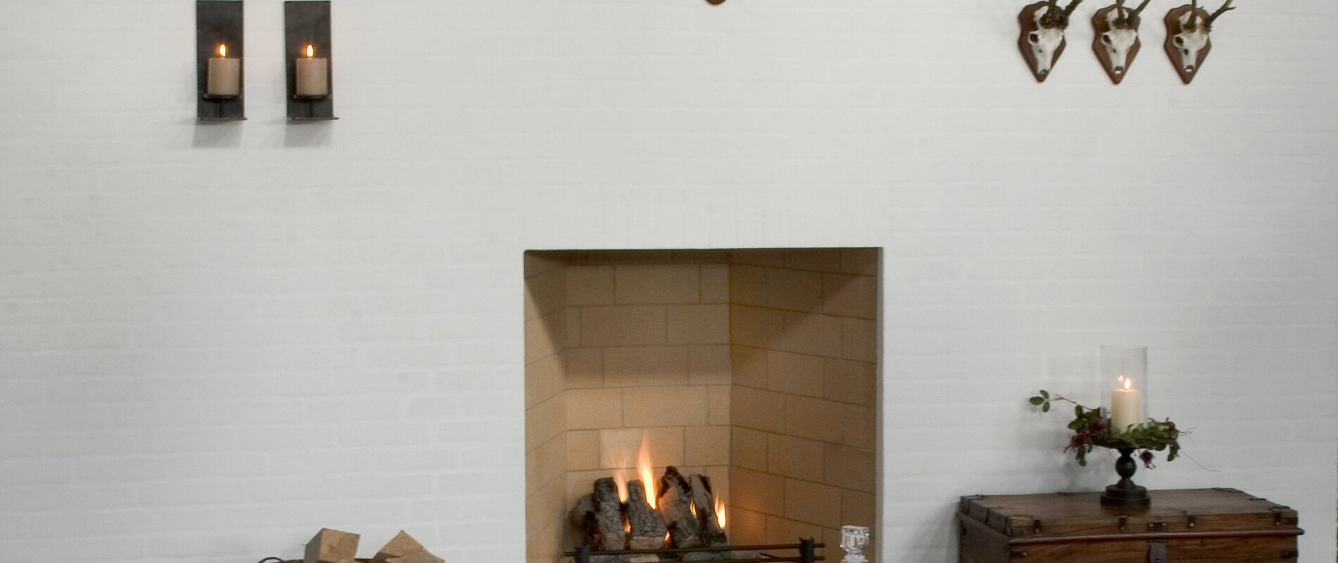 ISOKERN SALONSKI KAMINI