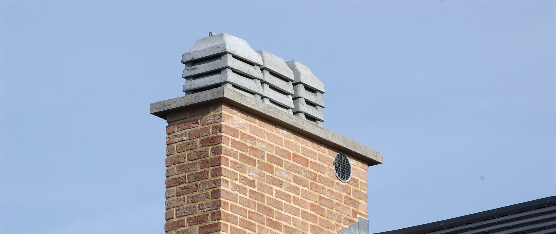 Discover our static pistons accessories, essential for durable draft regulation of existing masonry chimneys.